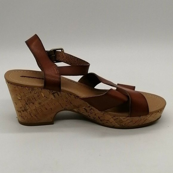 Maurices Womens Fiona Platform Block Heel Ankle Strap Sandal Cushioned Tan Sz 9M - Picture 2 of 9